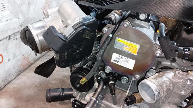 HYUNDAI D4FD Motor completo  disponible Valladolid
