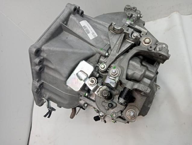 D60103000 Mazda