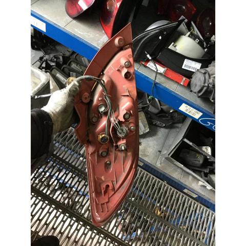 D65151150M MAZDA Piloto trasero derecho comprar Bilbao