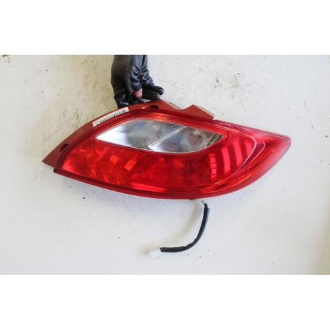 D65151150M Piloto trasero derecho comprar Sevilla