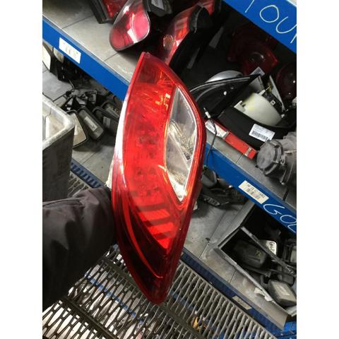 D65151150M MAZDA Piloto trasero derecho  en stock Gandía