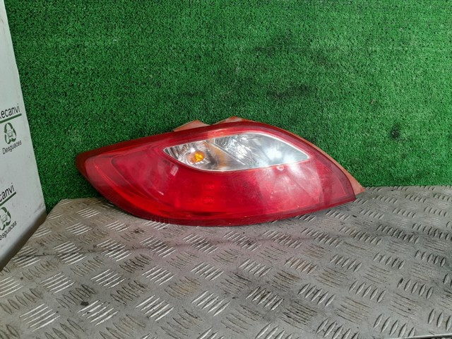 D65151160 Piloto trasero izquierdo  en stock Sabadell