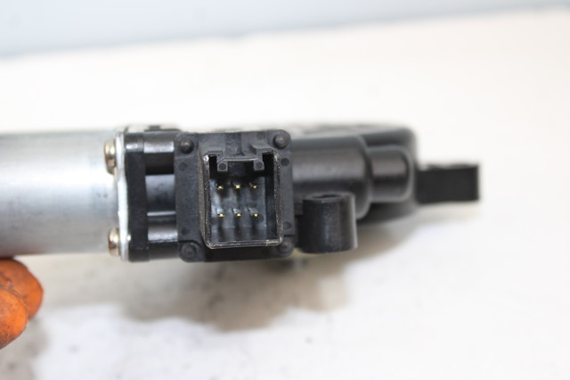 MAZDA D6515858X Motor del elevalunas de la puerta delantera derecha  comprar en Murcia