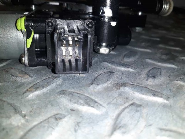D6515958X Motor del elevalunas eléctrico comprar Almería
