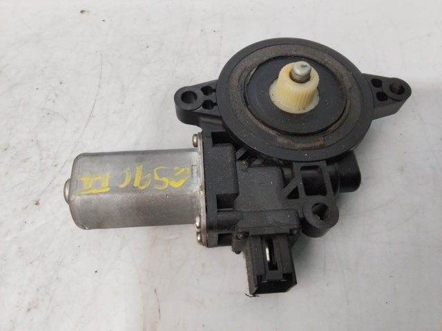 D6515958X Mazda