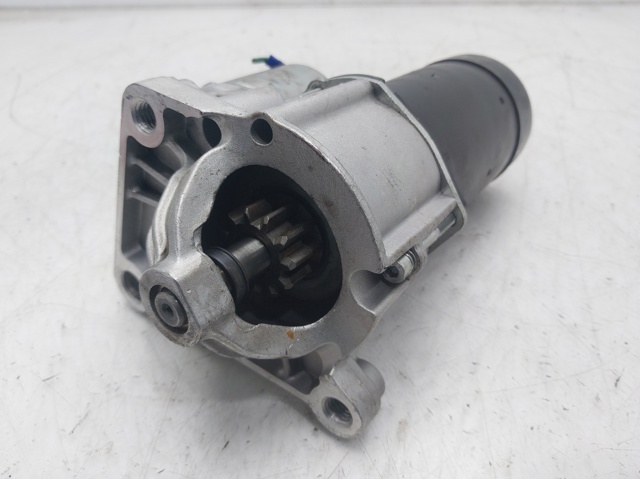 RENAULT D6RA104 Motor de arranque  comprar en Ponferrada