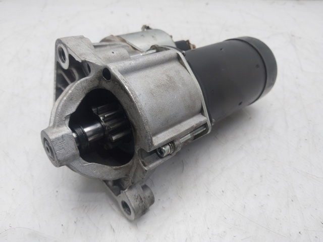 D6RA104 Motor de arranque  comprar en Zaragoza