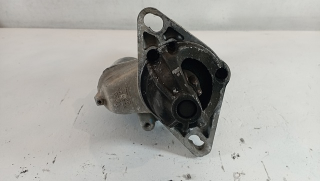 D6RA67 Motor de arranque  en stock Granada