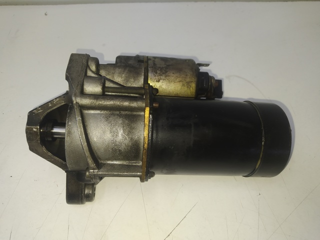 D6RA73 RENAULT Motor de arranque  disponible Ourense