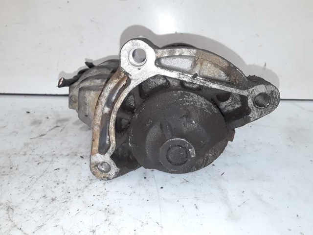 D7R11 Motor de arranque  disponible Utrera