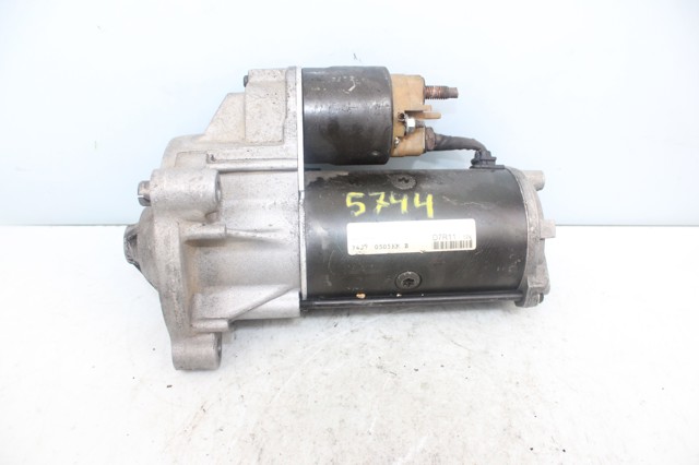 D7R11 Motor de arranque  en stock Sabadell