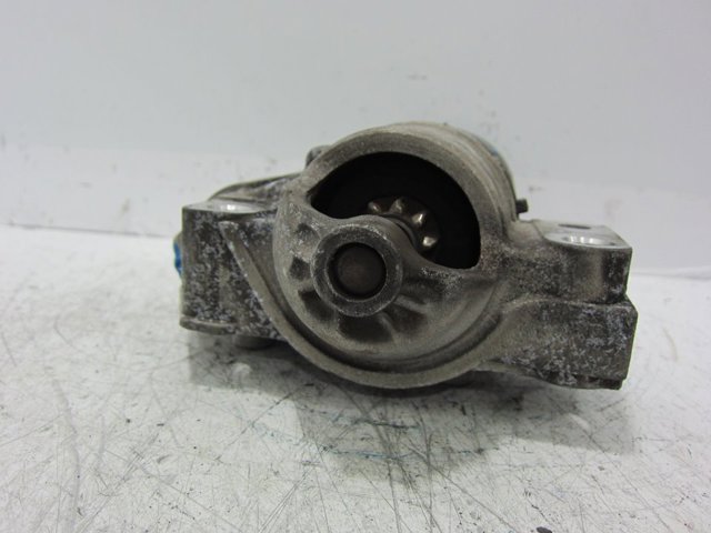 D7R17 Motor de arranque  disponible Burgos