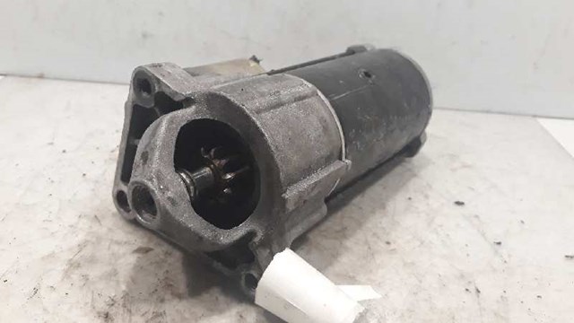 RENAULT D7R25 Motor de arranque  comprar en Ponferrada