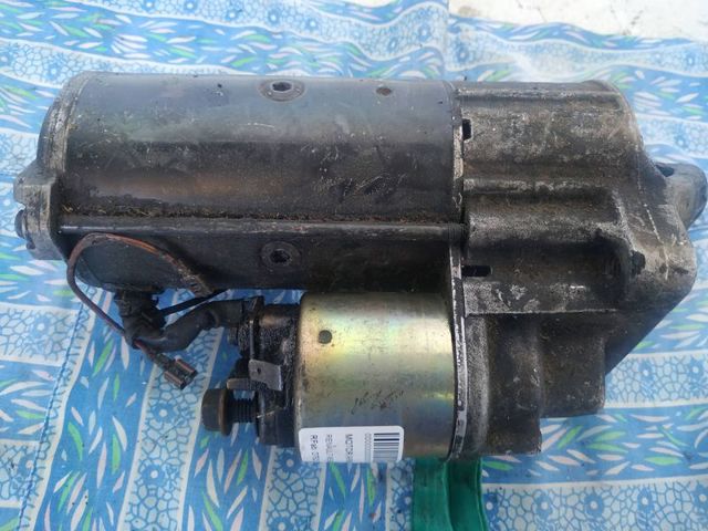 RENAULT D7R25 Motor de arranque  comprar en Murcia
