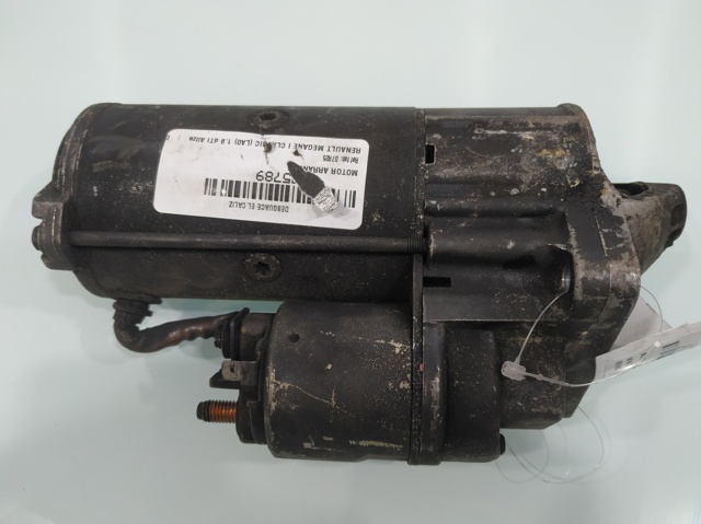 RENAULT D7R25 Motor de arranque  en stock Salamanca