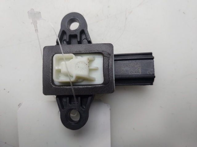 FORD DG1314C676AA Sensor de airbag delantero  en stock Terrassa