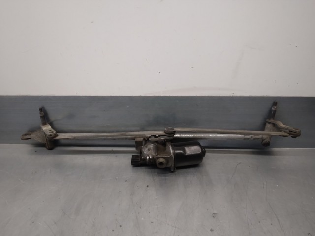 DLB500030 Motor del limpiaparabrisas  disponible Utrera