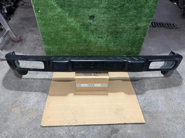 DQB102470 Land Rover
