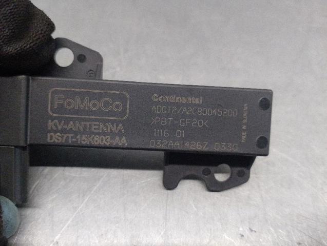 FORD DS7T15K603AA Amplificador de señal de antena  disponible Valladolid