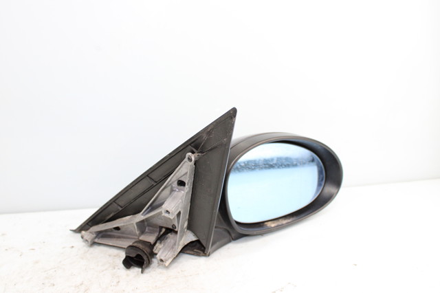 E1010803 BMW Carcasa interior del espejo retrovisor derecho  comprar en Oviedo