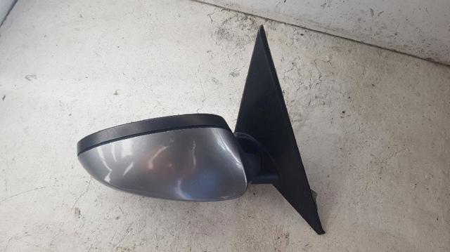 E1010803 BMW Carcasa interior del espejo retrovisor derecho comprar Alcalá
