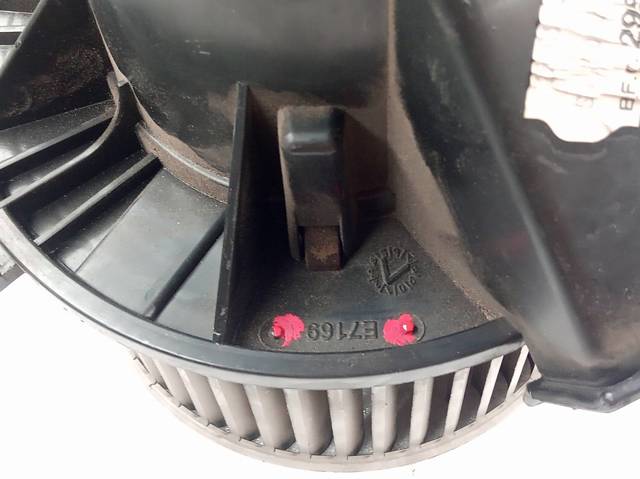 E7169 VAG Radiador calefacción comprar Madrid