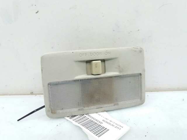 Luz interior (cabina) EG2151310A75 Mazda