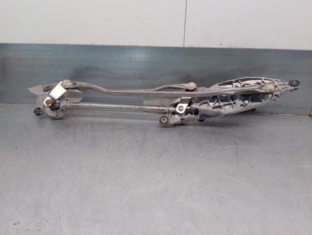 EH1067340 Motor del limpiaparabrisas  disponible Utrera