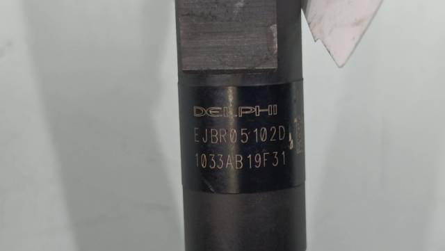 EJBR05102D RENAULT Inyector de combustible  comprar en Jaén