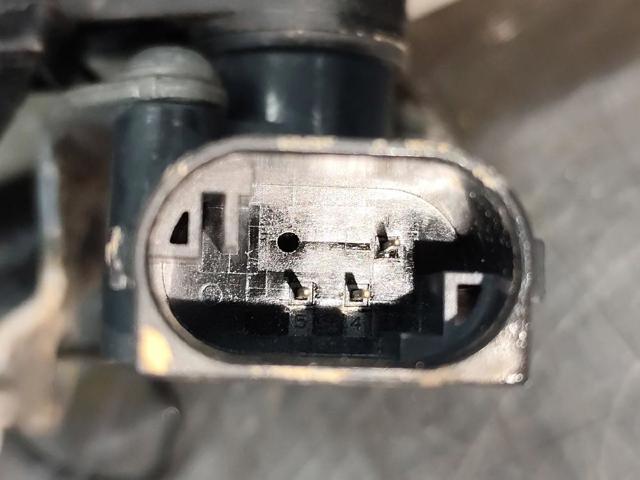 BMW EN6082T6 Brazo inferior derecho de la suspensión delantera  en stock Valencia