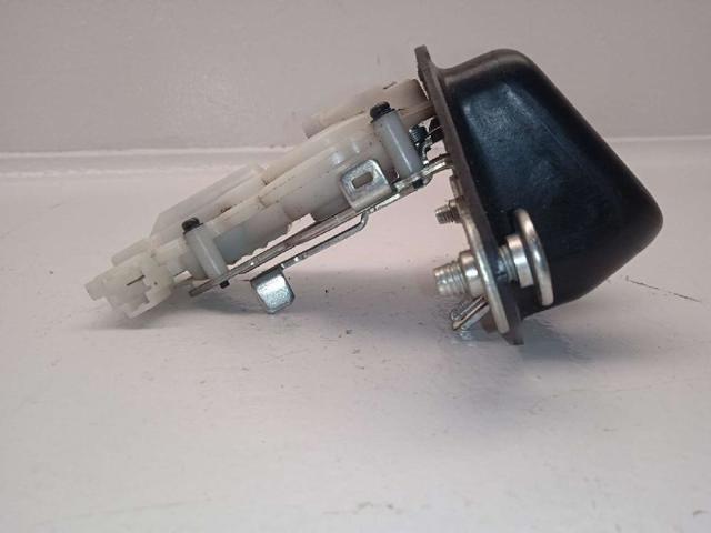 EUK9361110A HONDA Cerradura de maletero  en stock Huelva