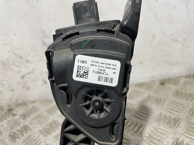 EV619F836AA Pedal del acelerador comprar Girona