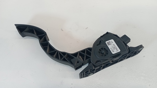 EV619F836AA Ford