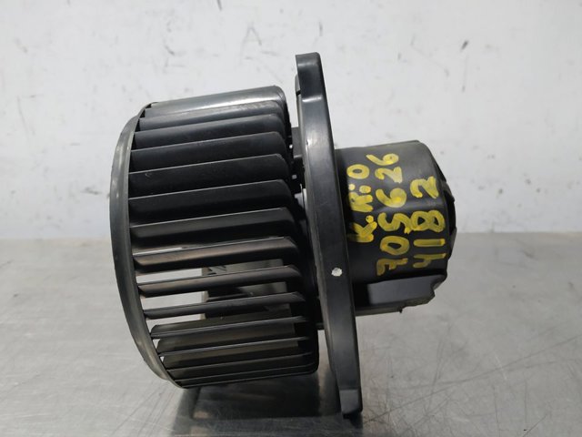 F00S33F004 Motor del ventilador del calefactor  disponible Málaga