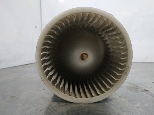 F00S33F012 Ventilador habitáculo  en stock Sabadell