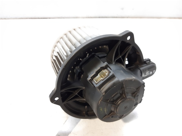 HYUNDAI F00S33F012 Motor del ventilador del calefactor  disponible Valladolid