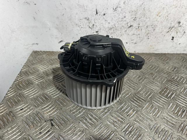 HYUNDAI F00S3B2474 Motor del ventilador del calefactor  disponible Lugo