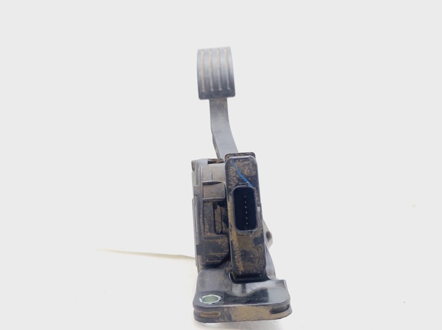 F1DC9F836AA Pedal del acelerador  disponible Burgos