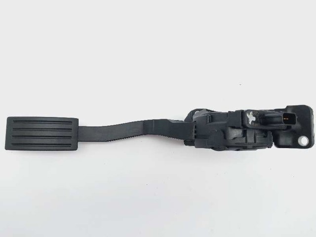 F1DC9F836AA Pedal del acelerador  disponible Burgos