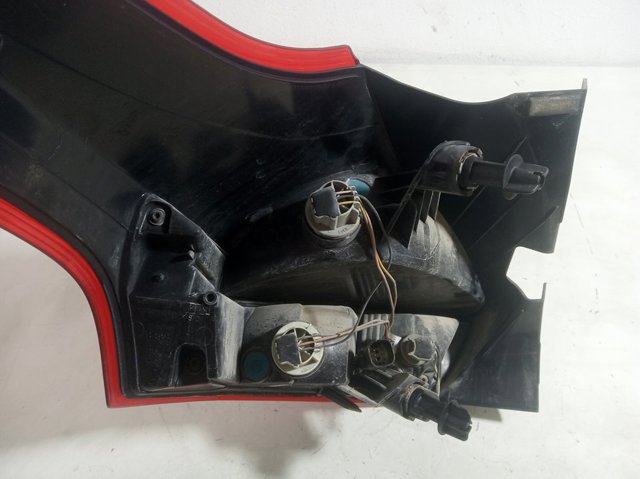 F1EB13404BE FORD Piloto trasero derecho  en stock Córdoba