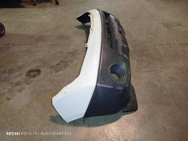 F2022EB240 Parachoques delantero  disponible Burgos