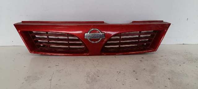 Rejilla de radiador Nissan Almera I (N15)