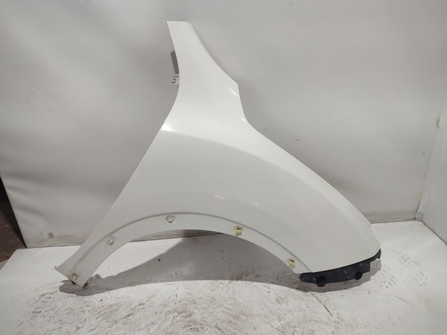 F3100BV8MA NISSAN Aleta comprar Alcalá