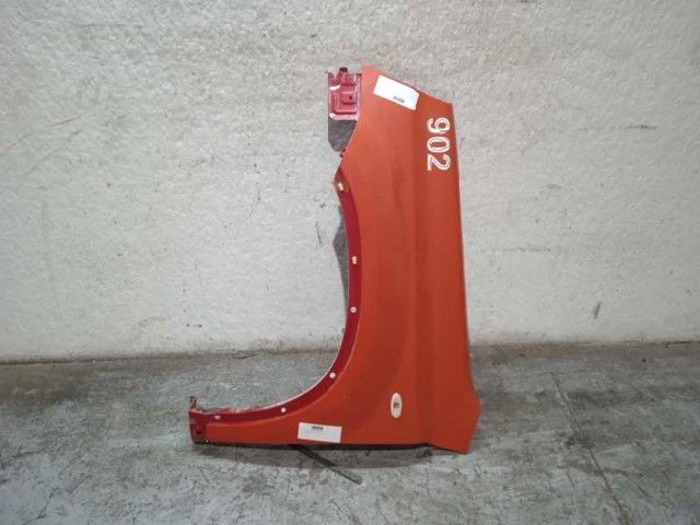 Guardabarros delanteros derecho F3100JG0EA NISSAN