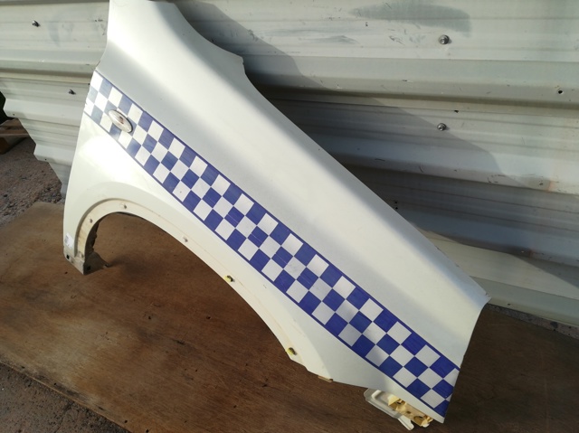 F3100JG0EA NISSAN Aleta delantera derecha  disponible Vigo