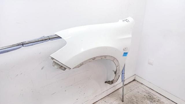 F3101BR0MA Aleta delantera izquierda  en stock Sabadell