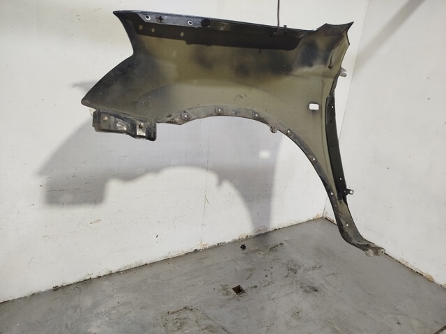 F3101BR0MA Aleta delantera izquierda  en stock Granada