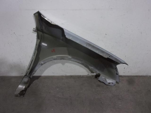 NISSAN F3101JD0M0 Aleta delantera izquierda  comprar en Murcia