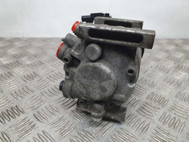 F500JDCCE06 HYUNDAI Compresor de aire acondicionado  en stock Huelva