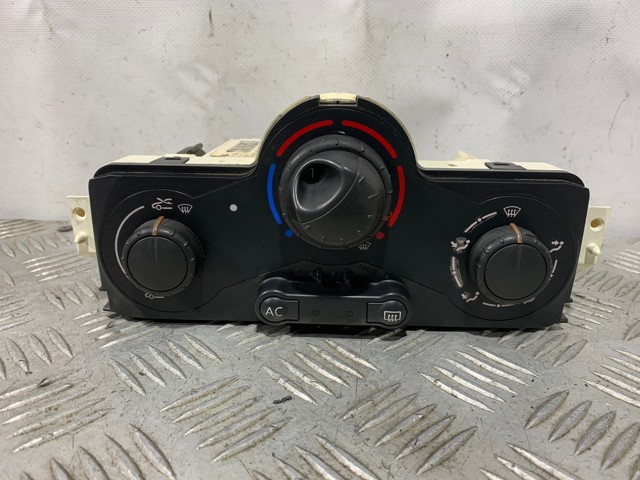 Elemento de control aire acondicionado para Renault Megane II (LM0, LM1)